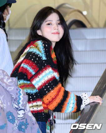 '류준열' 한소희, 혜리 사과 직후 입국..약지에 낀 반지 눈길 [종합]
