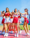 [사진]SSG 치어리더,푸른 하늘 아래 개막 공연