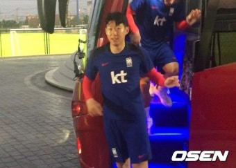 ‘손흥민-김민재는 회복조’ 축구화 신은 이강인 태국과 2차전 선발출격 가능성↑…황선홍호 방콕 첫 훈련 소화 [오!쎈 방콕]