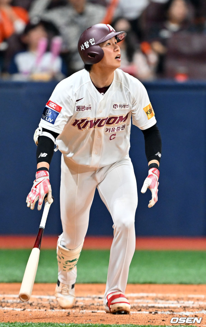 LA 다저스의 김혜성, 메이저리그 데뷔전 홈런 발생에 감탄!