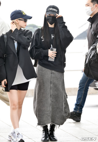 [사진]르세라핌 카즈하, '코첼라 출발해볼까?'