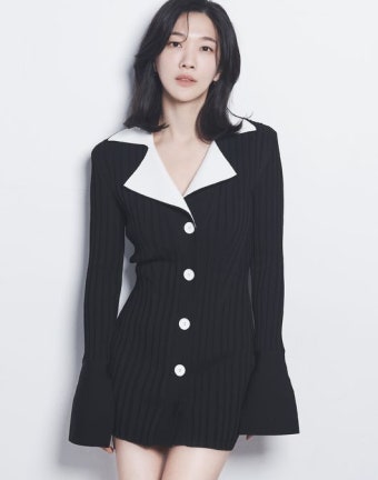 '파묘' 우아한 씬스틸러 정윤하 