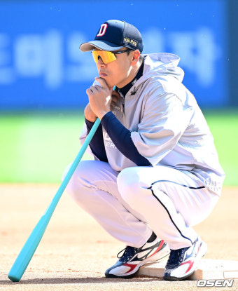 [사진]두산 이승엽 감독, '고민 또 고민'