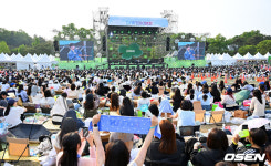 [사진]2024 러브썸 페스티벌과 함께 봄을 만끽