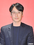 [사진]질문 듣는 햄릿 김명기