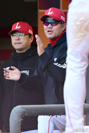 [사진]이숭용 감독,'시작이 좋아'