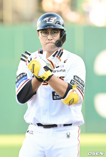 목이 멘 정경배 대행, 주장도 책임 통감했다 