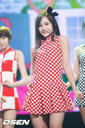 헬로비너스 출신 유아라, 암투병 근황 “긴급 악성종양 제거 수술받아”[전문]