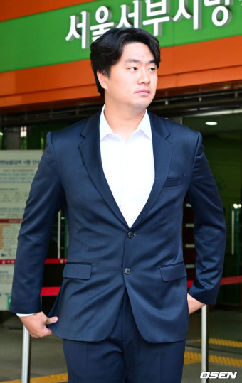 [사진]무죄 이영하,'가벼운 마음'