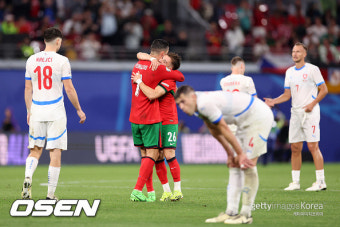 교체 111초 만에 '극장골'... 포르투갈, 02년생 콘세이상 역전골로 체코 2-1 제압