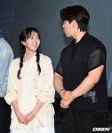 [사진]하이재킹 여진구-채수빈, 기분 좋은 무대 인사