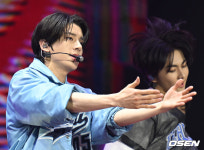 [사진]엔하이픈 제이크,다가와