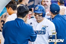‘쾅쾅쾅쾅, 김형준-박건우-권희동-데이비슨 홈런포’ NC, 키움에 9-2 대승...키움, 창원 13연패 [창원 리뷰]