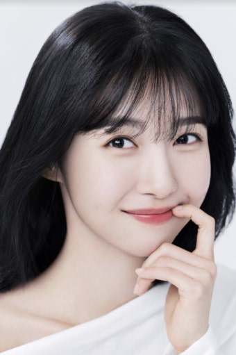 주현영, SBS 파워FM 12시엔 주현영 메인 DJ로 첫 방송!