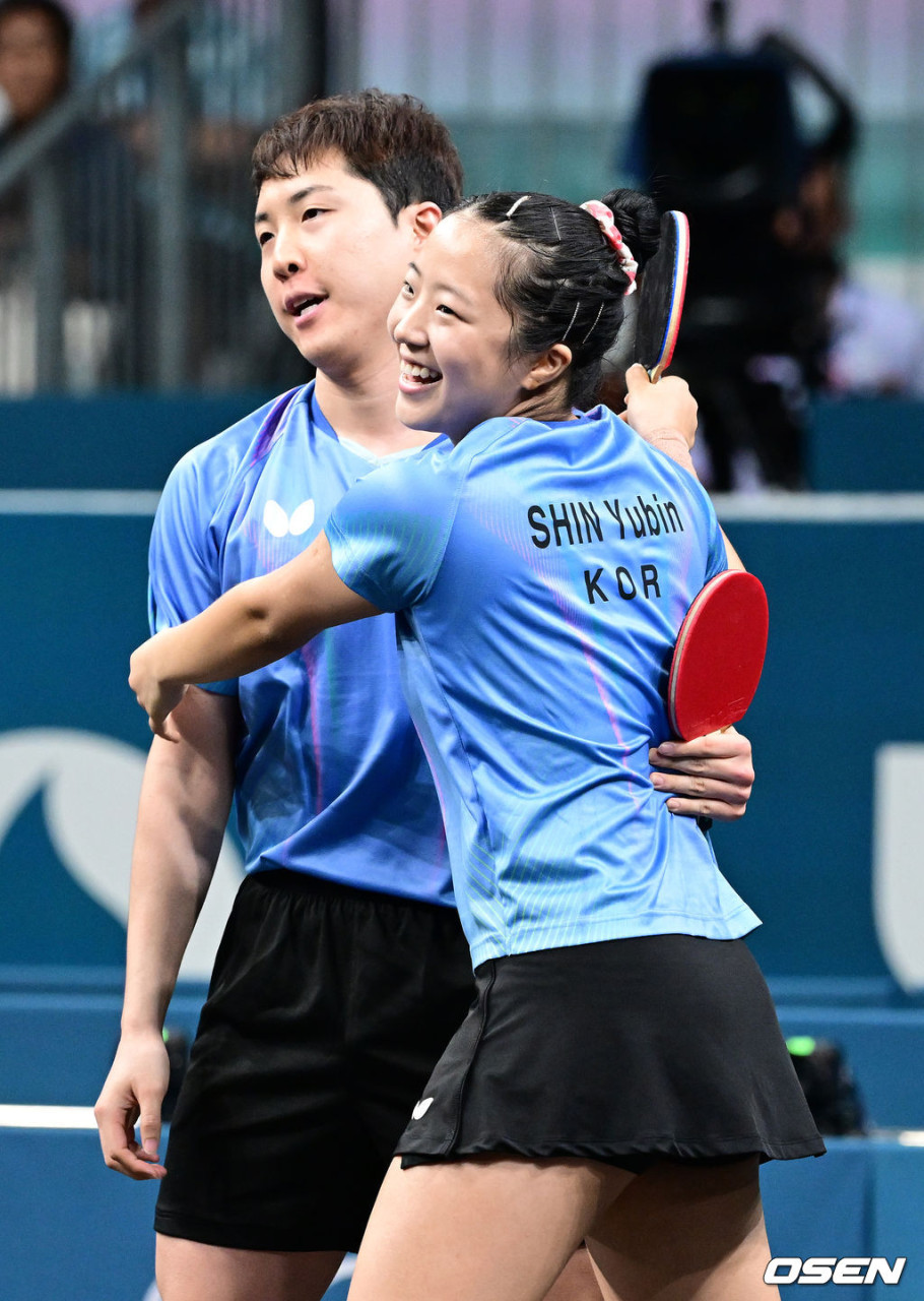 임종훈-신유빈 황금 콤비, 2025 WTT 왕중왕전에서 역대 한국 탁구 역사 새로 써