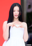 [사진]뉴진스 하니,눈부신 여름 미모