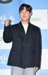 [사진]사위 역 맡은 강태우,두부공장 물려 받아야죠
