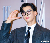 [사진]차은우,안경도 찰떡