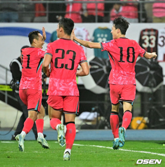 [사진]이재성, 3-1로 앞서가는 헤더골