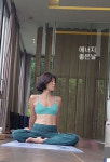 김호진♥ 김지호, 51세 안 믿기는 브라탑 패션