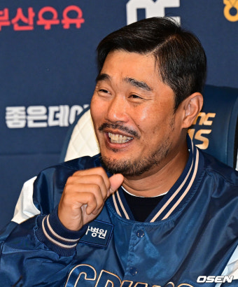 [사진]이호준 감독, '화끈한 야구하고 싶다'