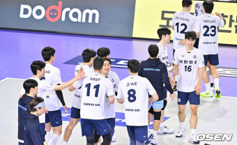 [사진]대한항공,'현대캐피탈, 한국전력 넘어서 단독 1위 도약'