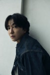 배우 김동희, 군조크루 'SALUD' MV 디렉터 변신..특별한 행보