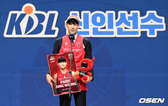 [사진]정관장, 1라운드 1순위 홍대부고 박정웅 지명