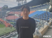 ‘현역 최다’ 445경기 연속 출장, 60억 FA의 반성 “올해 성적으로 144경기 출장은 부끄럽다”