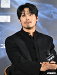 [사진]하얼빈 출연하는 박훈