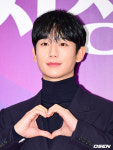 [사진]정해인,'사랑을 담아서'