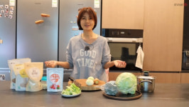 55세 신애라 나이 먹으니 체력 달려..예전같지 않다 고충(신애라이프)