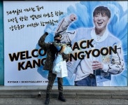 전역 강승윤, 표창장만 몇 개야...549일 만에 돌아온 위너 캡틴 꽉 찬 1년 반 [전문]