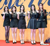 [사진]피프티피프티, 2025년 라이징스타상 거머쥐고