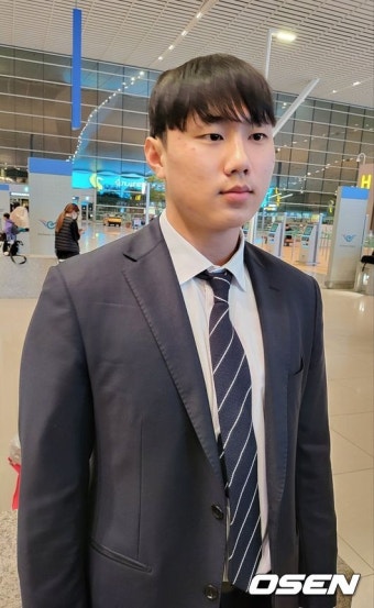한화 이글스, 신온정우 152km 직구로 눈길…지바 롯데 마린스에 패배