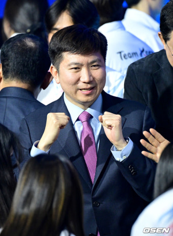 유승민 대한체육회장, 2025 하얼빈 동계 아시안게임 개회식 참석 예정, 국내 스포츠 발전에 기여할 것으로 기대!