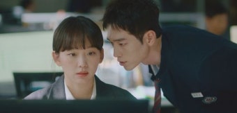 서강준∙진기주, 이러다 일나겠다..썸과 쌈 오가는 으르렁 케미 (;언더커버 하이스쿨')