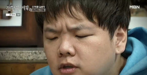 전현무, 젓가락 떨어뜨렸다…산초김치·선지국밥 안동의 맛에 감탄 (전현무계획2)