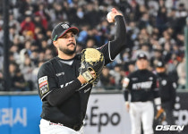 이런 선수를 왜 버렸을까…ERA 0.95 실화? 14억에 모셔온 꼴찌팀 에이스, 벌써 대박 조짐 “정말 잘 데려왔다”
