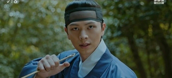 한국 드라마 귀궁, 김지훈과 서도영의 뛰어난 연기로 시청률 11% 기록하여 성공적 종영!
