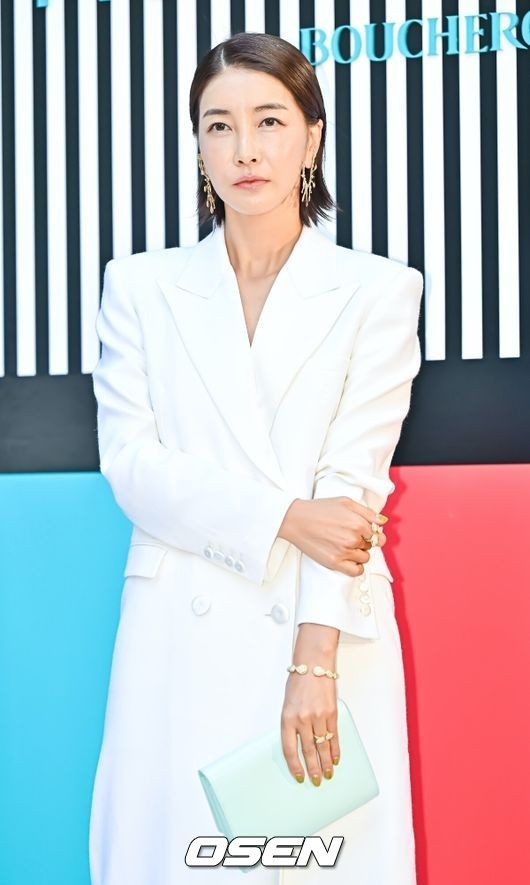 진서연, 한쪽 눈 안 보여 고백… 우정 속 어려움과 감동 나누다