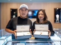 홀인원의 기적과 함께 찾아온 생체보석 비아생명공학, 이대한 선수 우승 기념 7800만원 상당 비아젬 전달