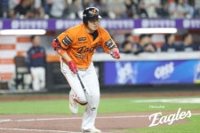 롯데 강타선도 대전 예수에겐 통하진 않았다, 와이스 8이닝 11K 위력…노시환 기막힌 센스까지, 한화 단독 2위 탈환 [대전 리뷰]