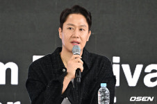 [사진] 정우, 부산이 좋아요