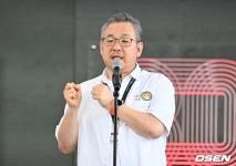 [사진] 정용기 감독, 신인 배우들 대단한 연기 펼쳤다.