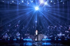 신승훈, 단독 콘서트 SINCERELY 35 성료..올 라이브로 꽉 채운 210분