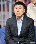 [사진] 이상민 감독, 여자프로농구 부산 BNK 개막전 보러 왔어요