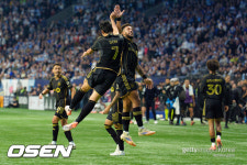 중계화면 정지 대참사! 'SON 2골 원맨쇼' LAFC, 2-2 연장 마무리→'피 말리는' 승부차기 돌입[연장 종료]