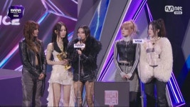 베이징 출신 우기, 홍콩 화재 참사 울컥 심경…난관 이겨내시길 바란다 [2025 마마 어워즈]