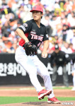 [사진]KIA 선발 이의리, '승리 이끈다'